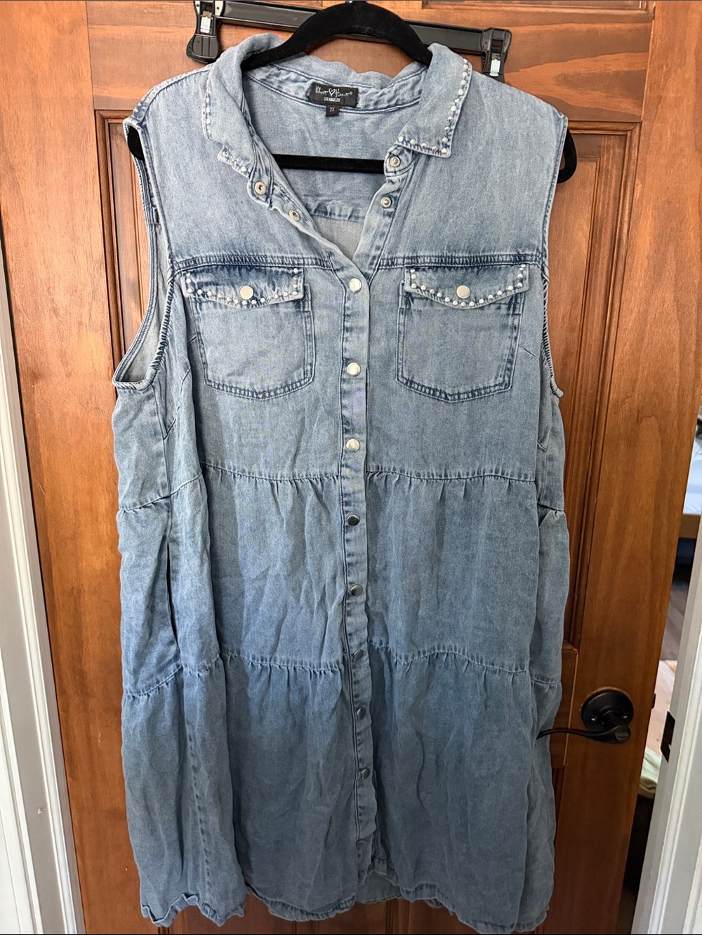 Velvet Heart Light Blue Denim Midi Dress